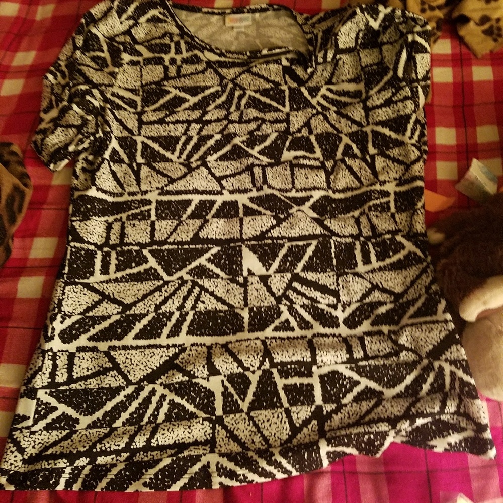 Gigi Lularoe Top